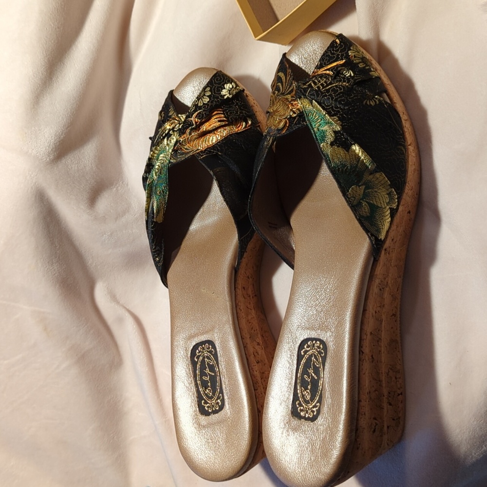 Salpy Donna Black Asian size 11